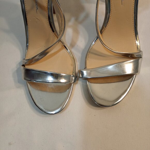 JESSICA SIMPSON SILVER STRAPPY HEELS WOMEN SIZE 10 - Picture 6 of 7